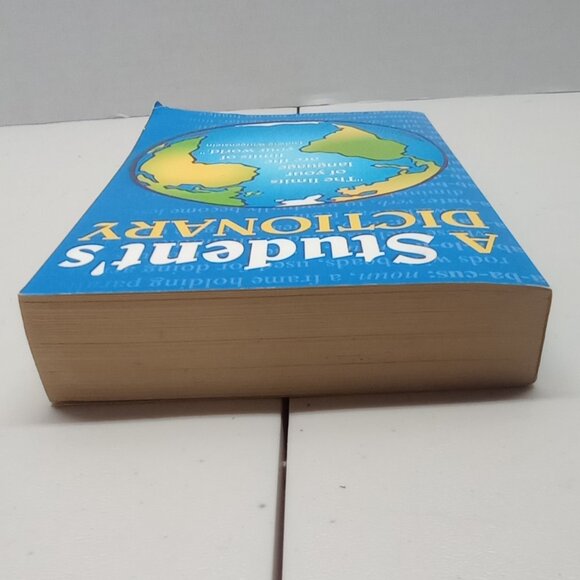 A Student Dictionary 2005 Bold Globe Cover - Picture 4 of 7